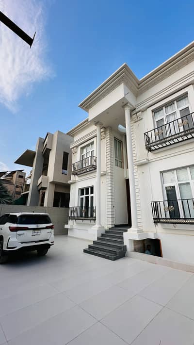 An Extraordinary 750 Sq. Yd. Luxury House Where Dreams Turn into Reality