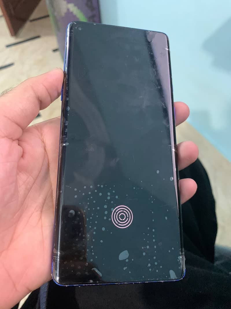 One Plus 8 Pro 0
