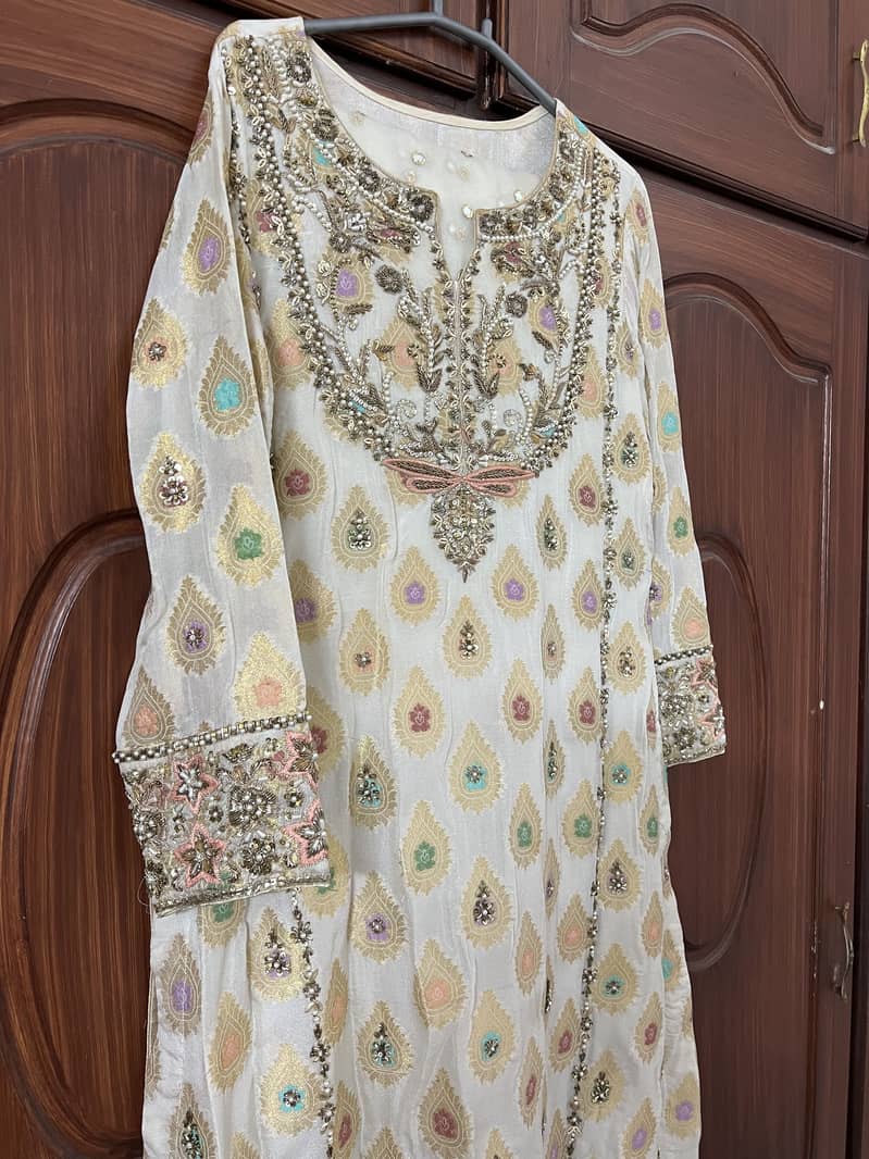 Ivory Custom Made 0