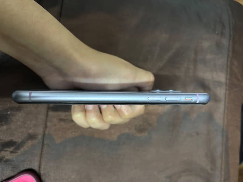Apple iPhone 11 2