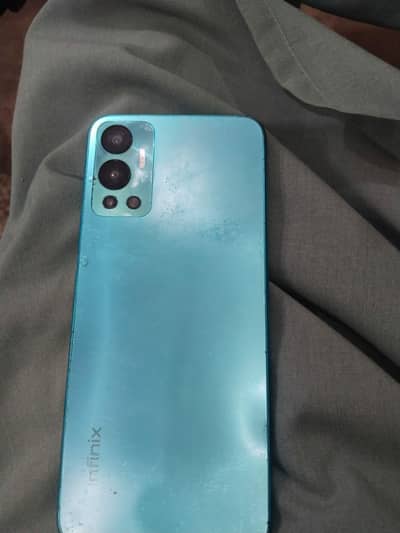 Infinix Hot 12