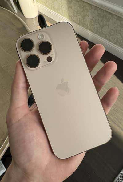 Apple iPhone 16 Pro Max