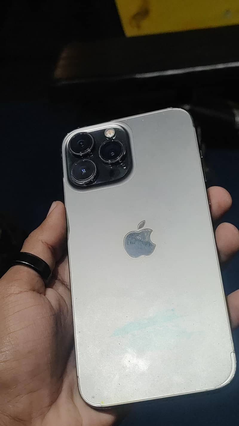 iPhone 13 Pro Max JV 2