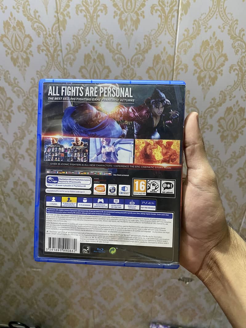PS 4 Slim 6