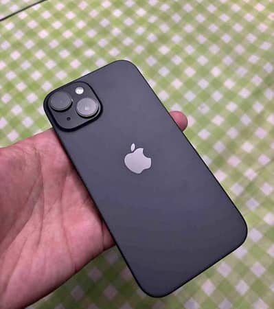 Apple iPhone 15