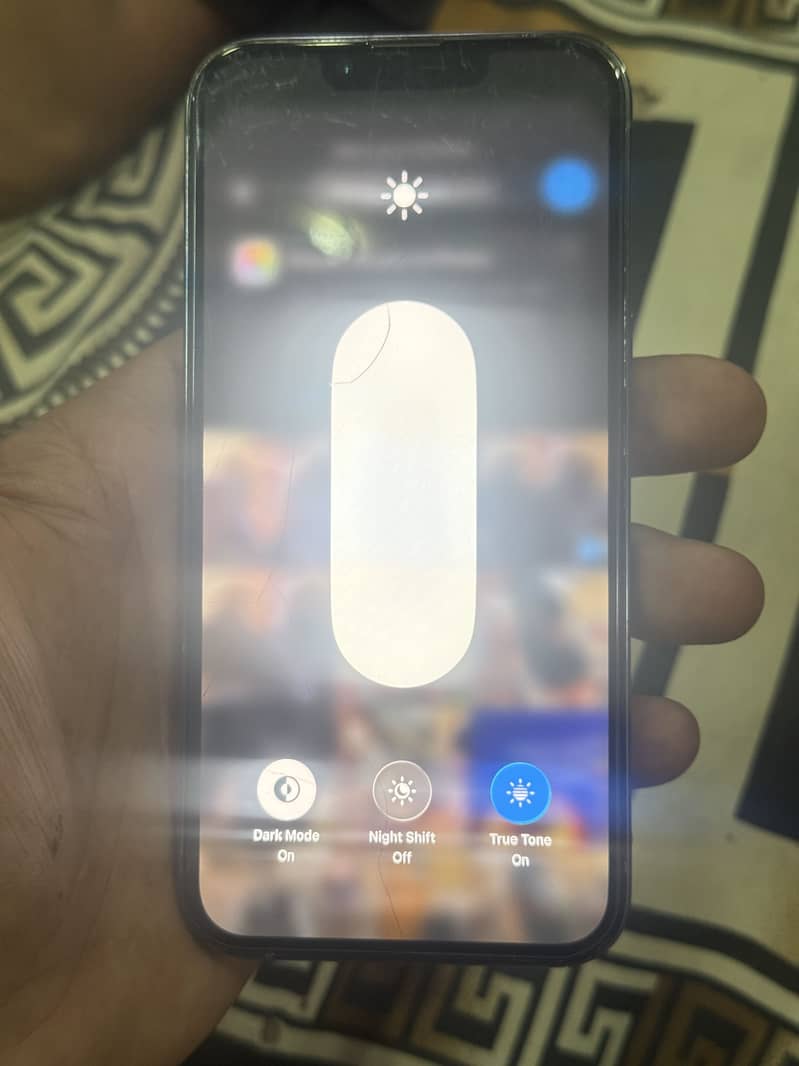 Apple iPhone 13 Pro 4