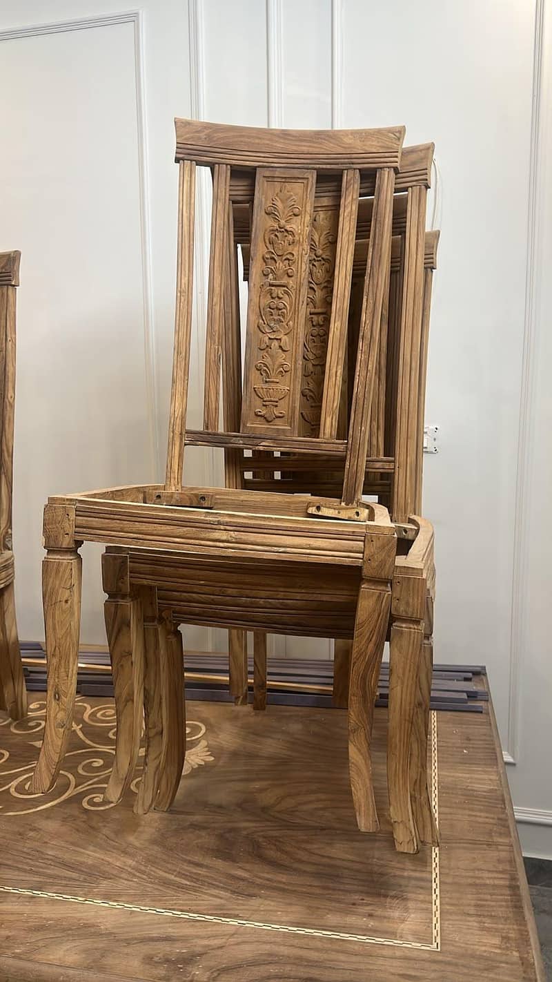 Solid Wood Dining Table with 10 Chairs Structure 2