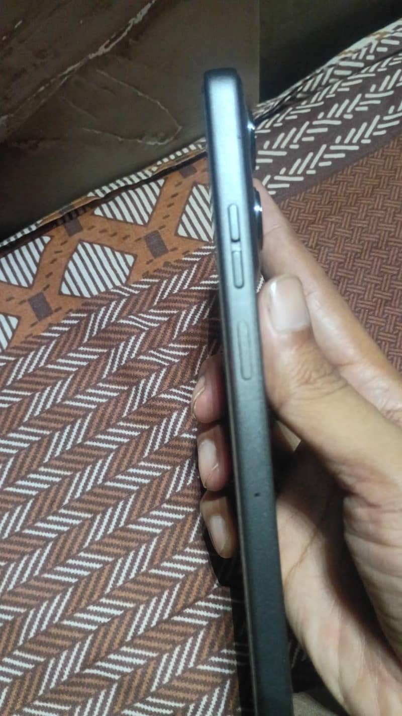 moto g75 3