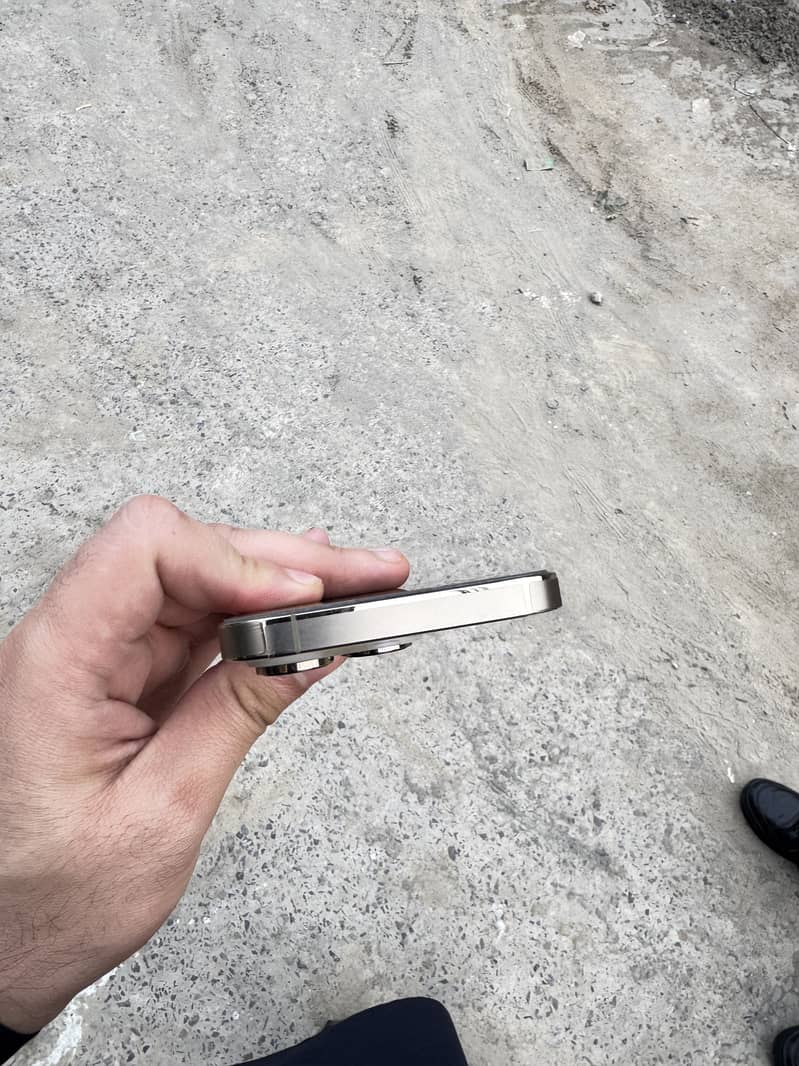 Apple iPhone 14 Pro 6