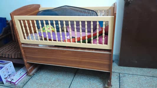Baby Cot with wheels excellent condition