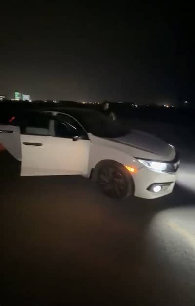 Honda Civic Oriel 2018
