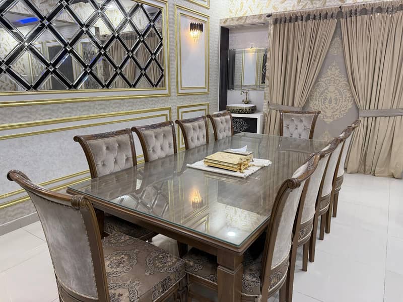 Dining table with 10 chairs 0