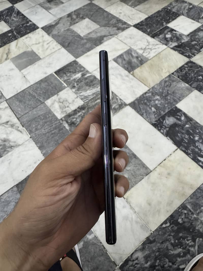 Samsung Mobile Note 10 Plus 1