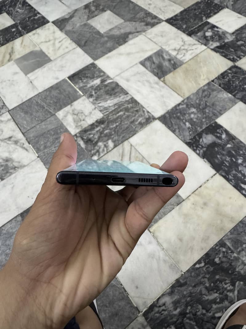 Samsung Mobile Note 10 Plus 2