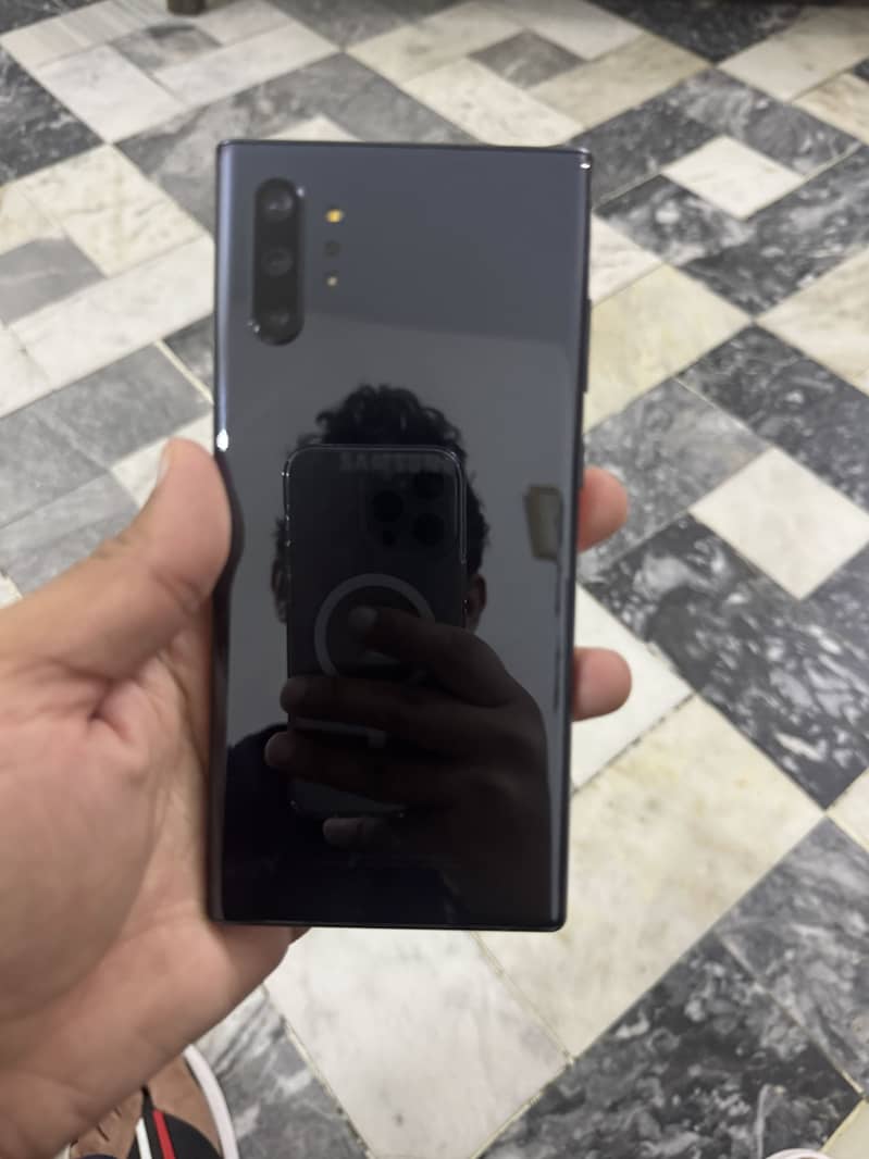 Samsung Mobile Note 10 Plus 5