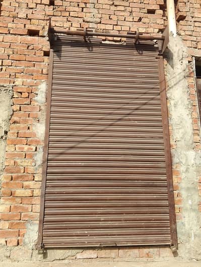 Shop Shutter for Sale – 5 Feet 2 Inches × 9 Feet