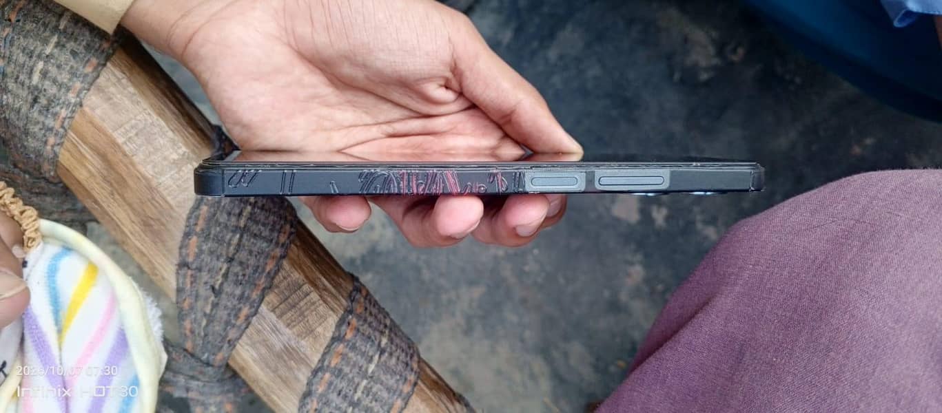 Realme C51 4