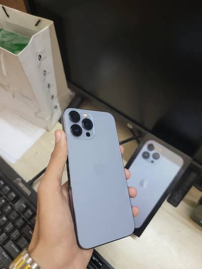 Apple iPhone 13 Pro 100% Guanine Waterpack
