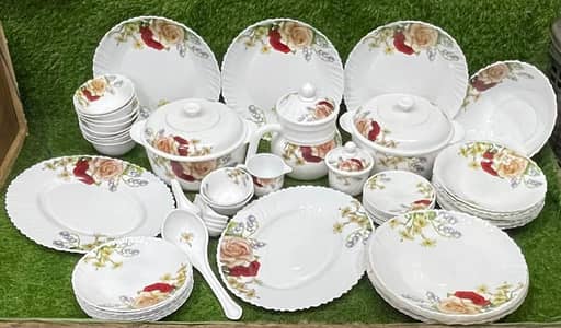 MARBAL DINNER SET IN RED FLOWER DESIGN