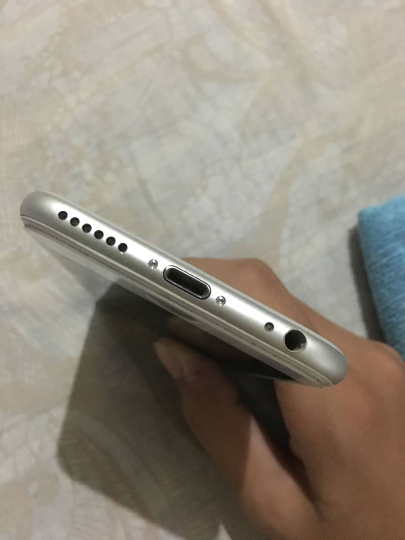 Apple iPhone 6 3