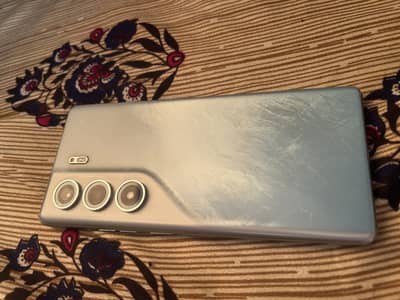 Tecno CAMON 40 Pro