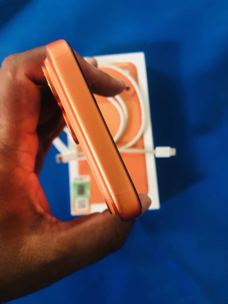 Apple iPhone 17 Pro Max 2
