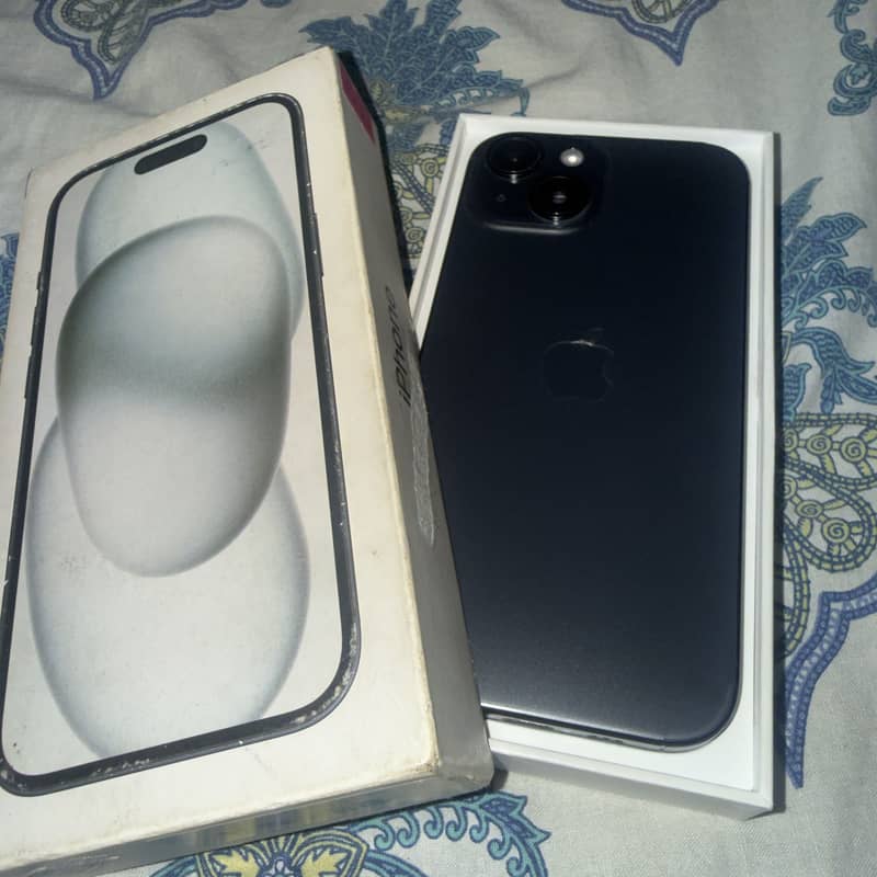 Apple iPhone 15 7