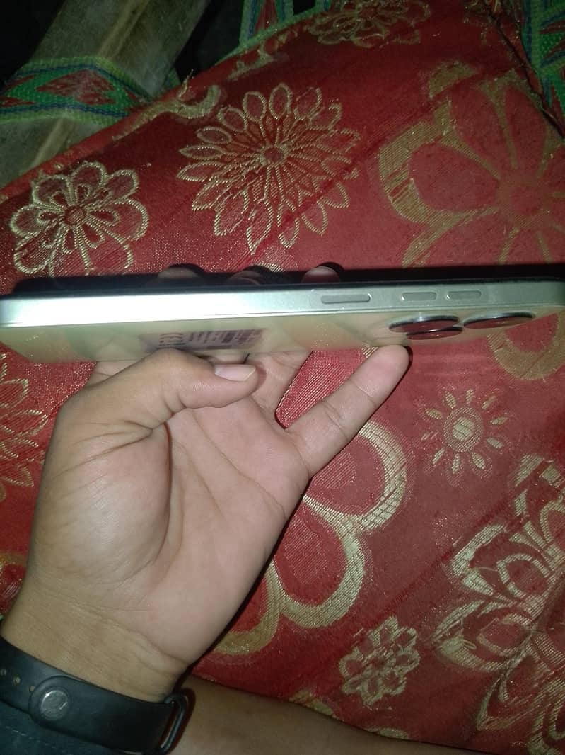 Tecno Spark Go 1