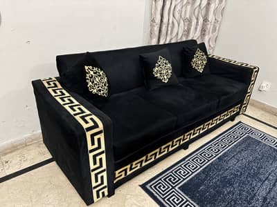 Sofa with cushions