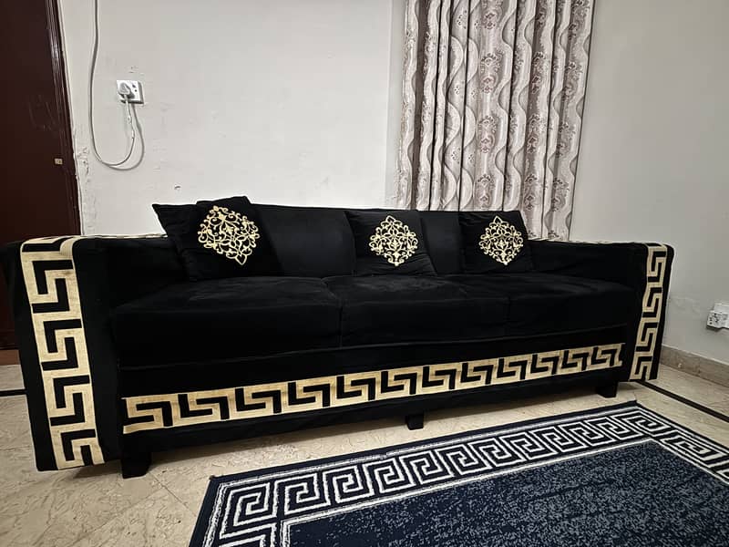 Sofa with cushions 1