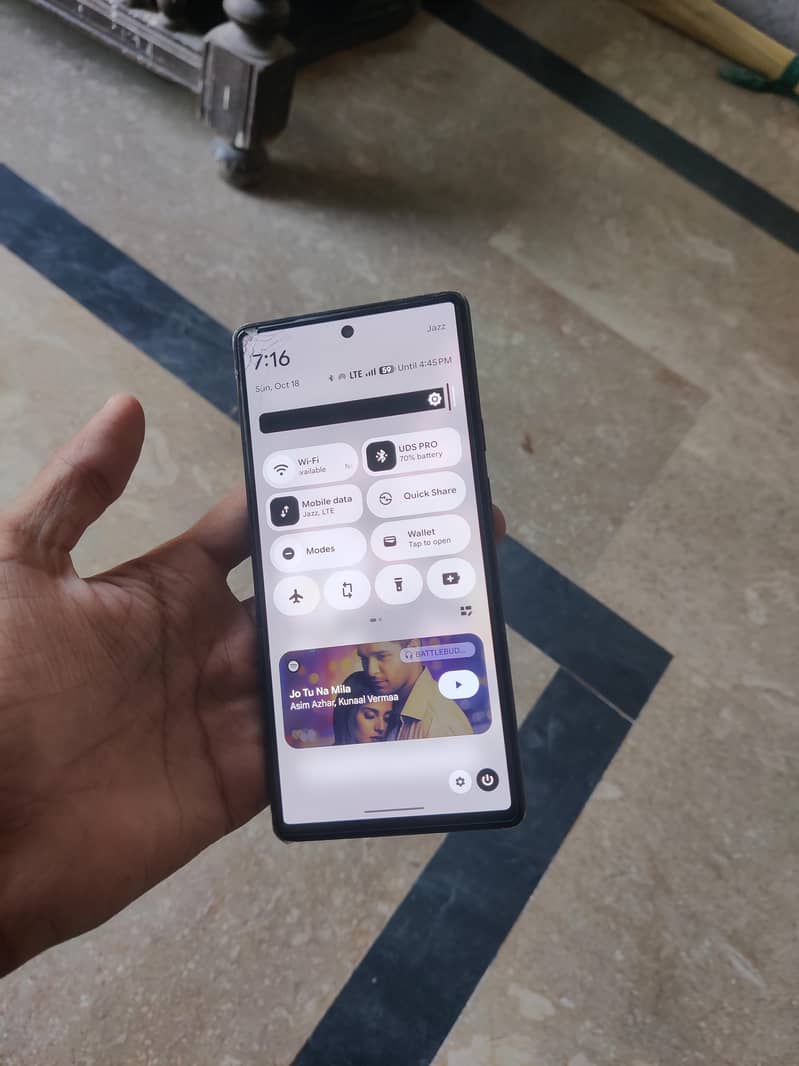 Google Pixel 6 4
