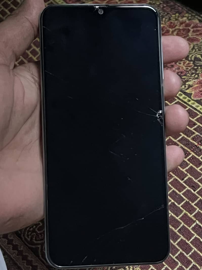 Samsung Mobile A50 2