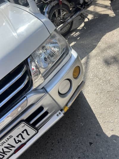 Mitsubishi Pajero 1999