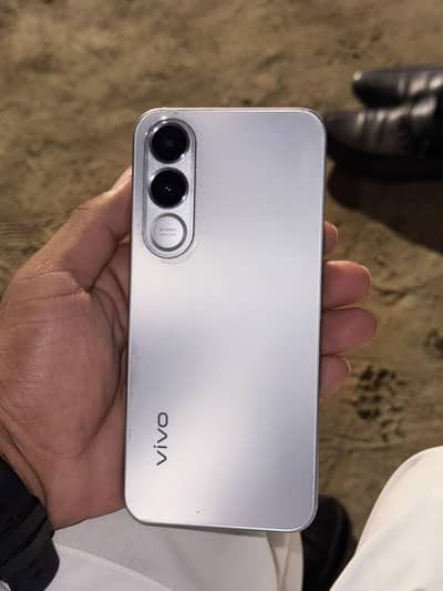 Vivo V70 FE 5G