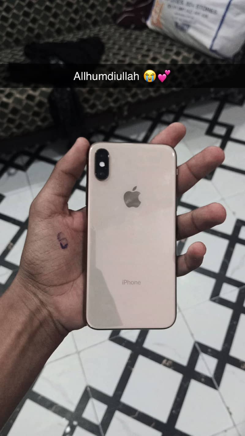 Apple iPhone XS 0