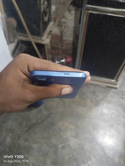 Infinix Hot 60 i