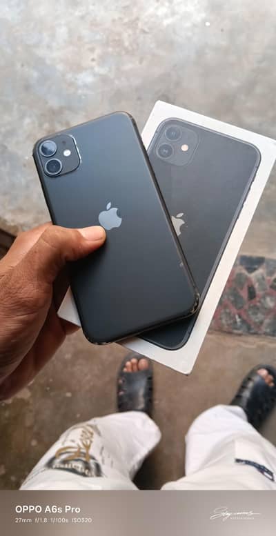 Apple iPhone 11