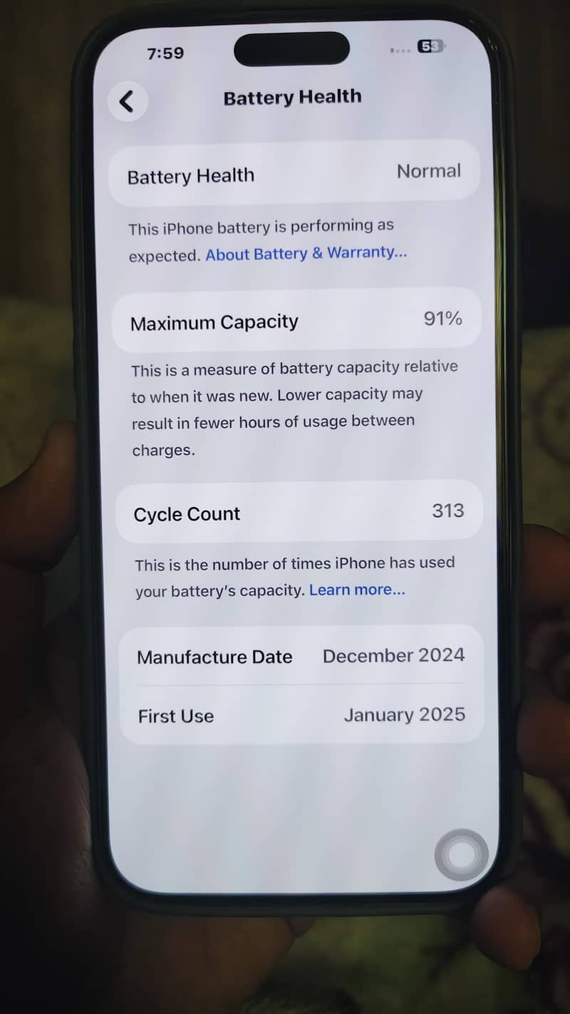 Apple iPhone 16 Pro Max 0