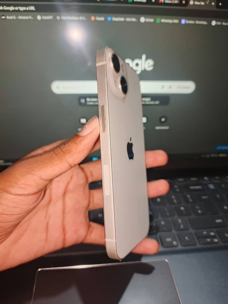 Apple iPhone 13 1