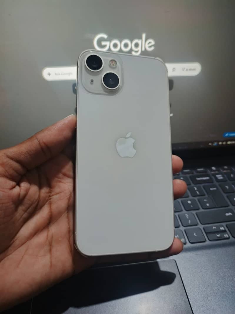 Apple iPhone 13 7