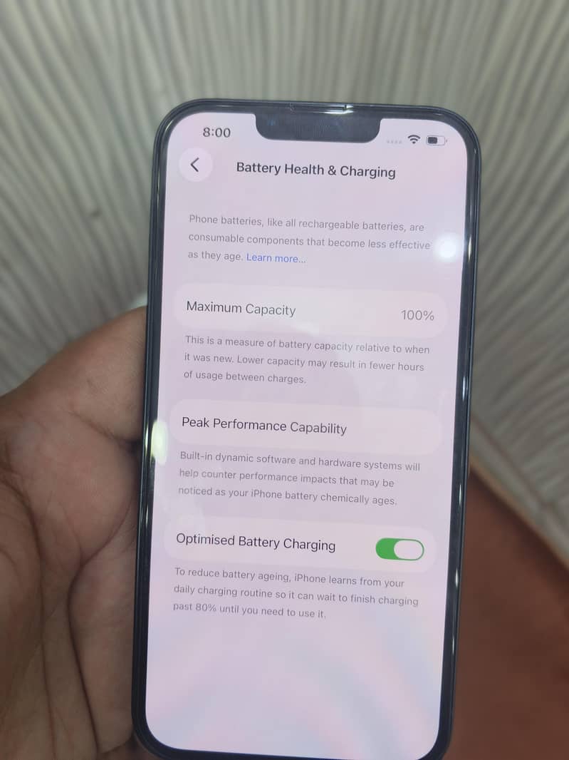 Apple iPhone 13 4