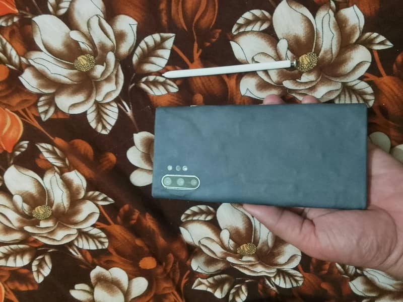 Samsung Mobile Note 10 Plus 5