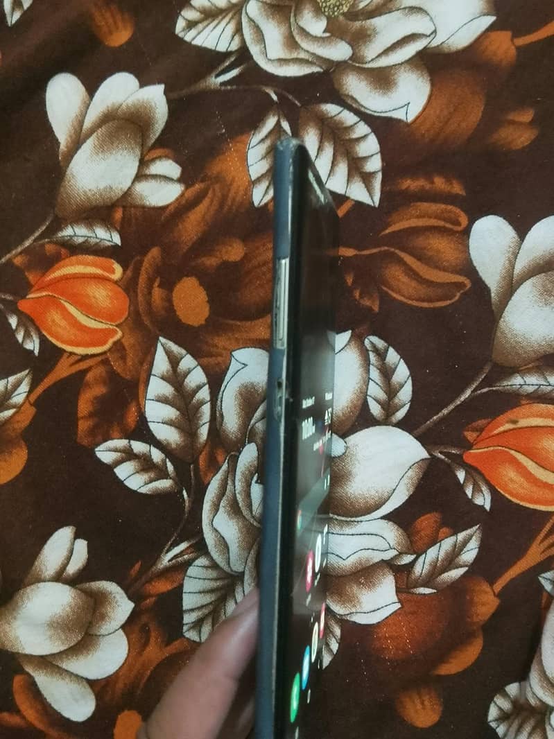 Samsung Mobile Note 10 Plus 7