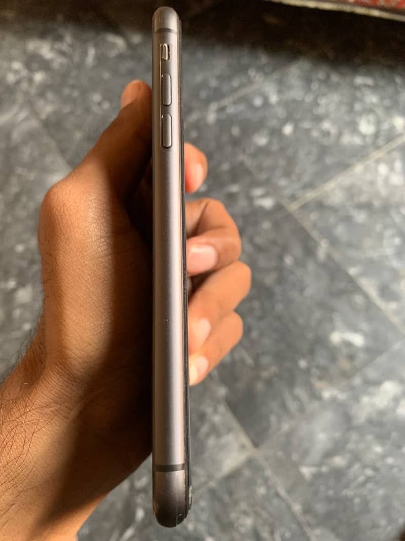 Apple iPhone 11 1