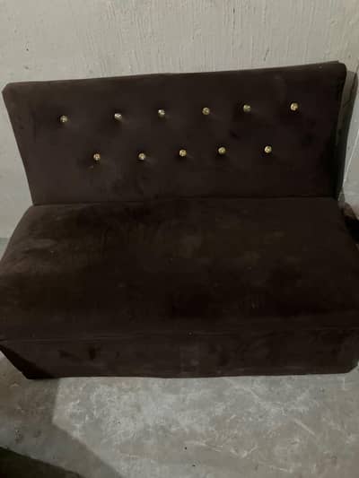 Wooden Sofa Set – Good Condition