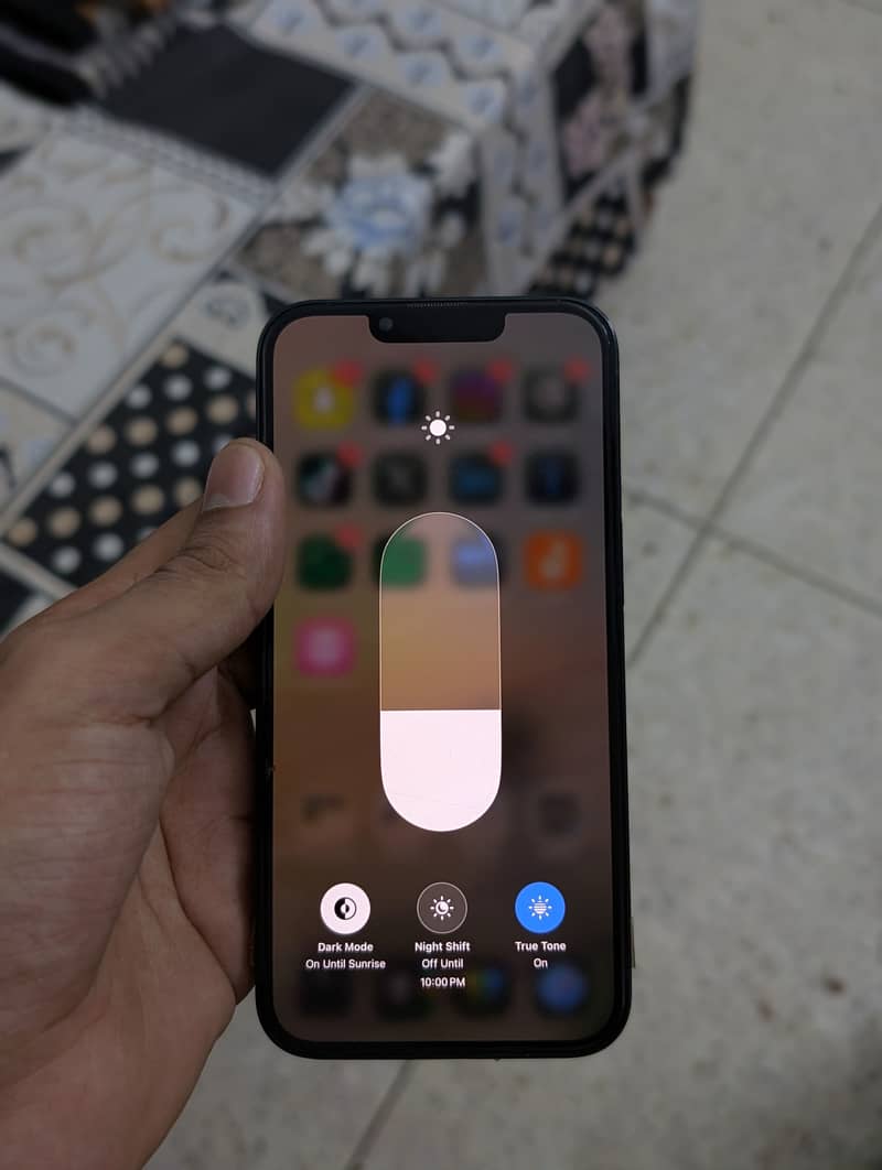 Apple iPhone 14 1