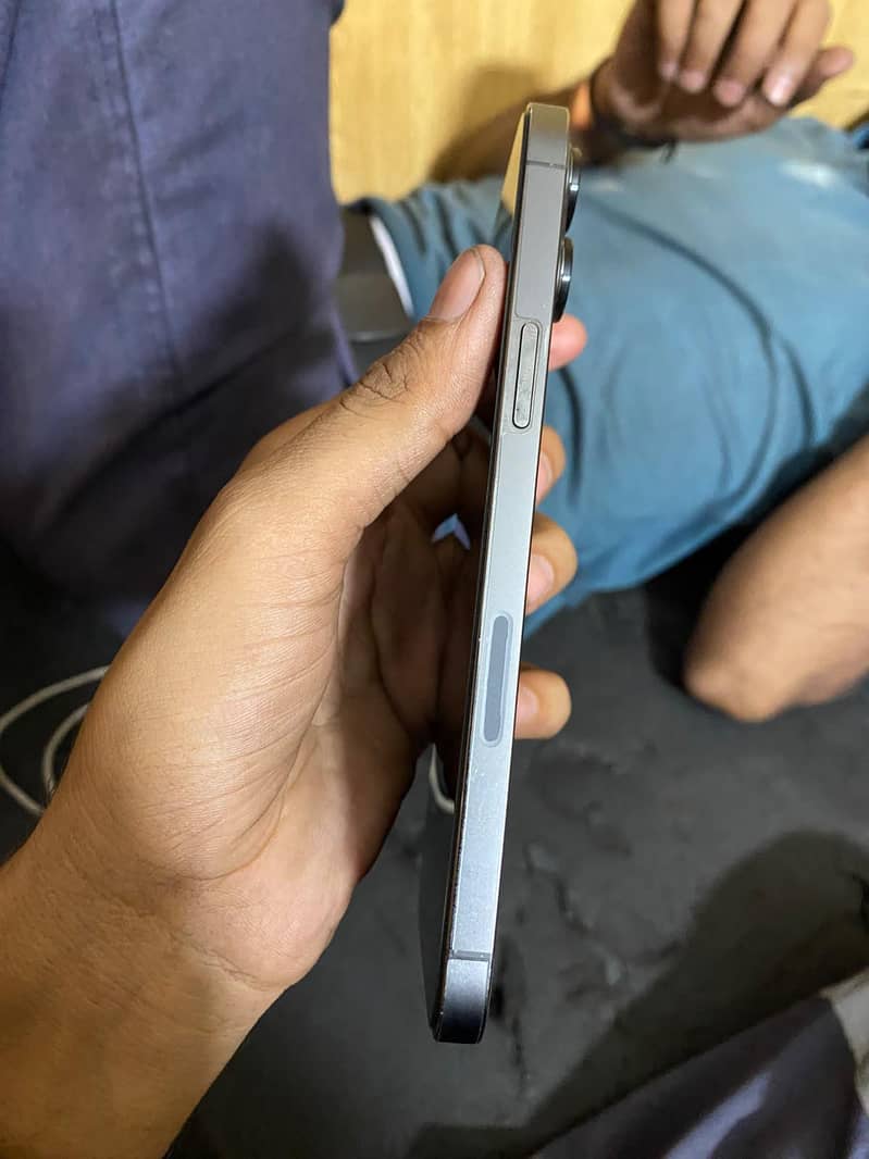 Apple iPhone 12 Pro Max 1