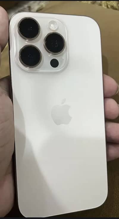 Apple iPhone 16 Pro