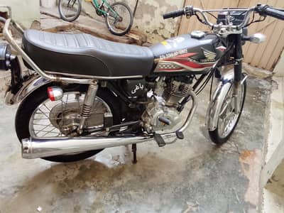 125 for sale exlnt condition