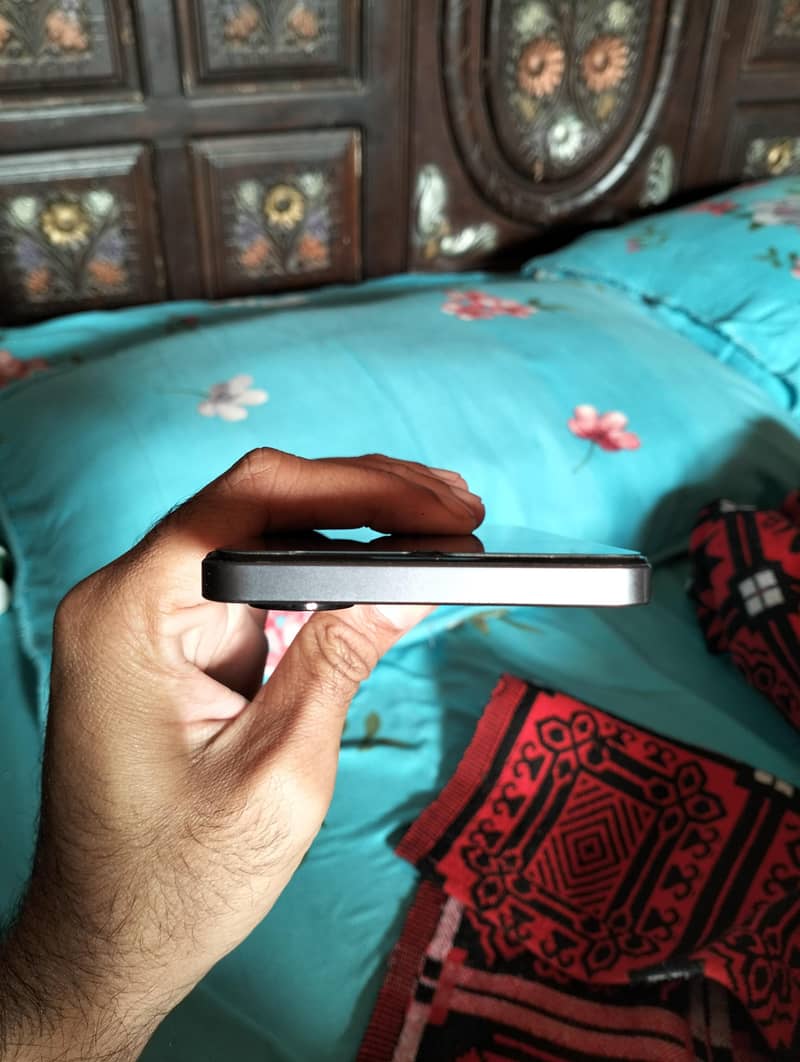 Realme Note 60x 3